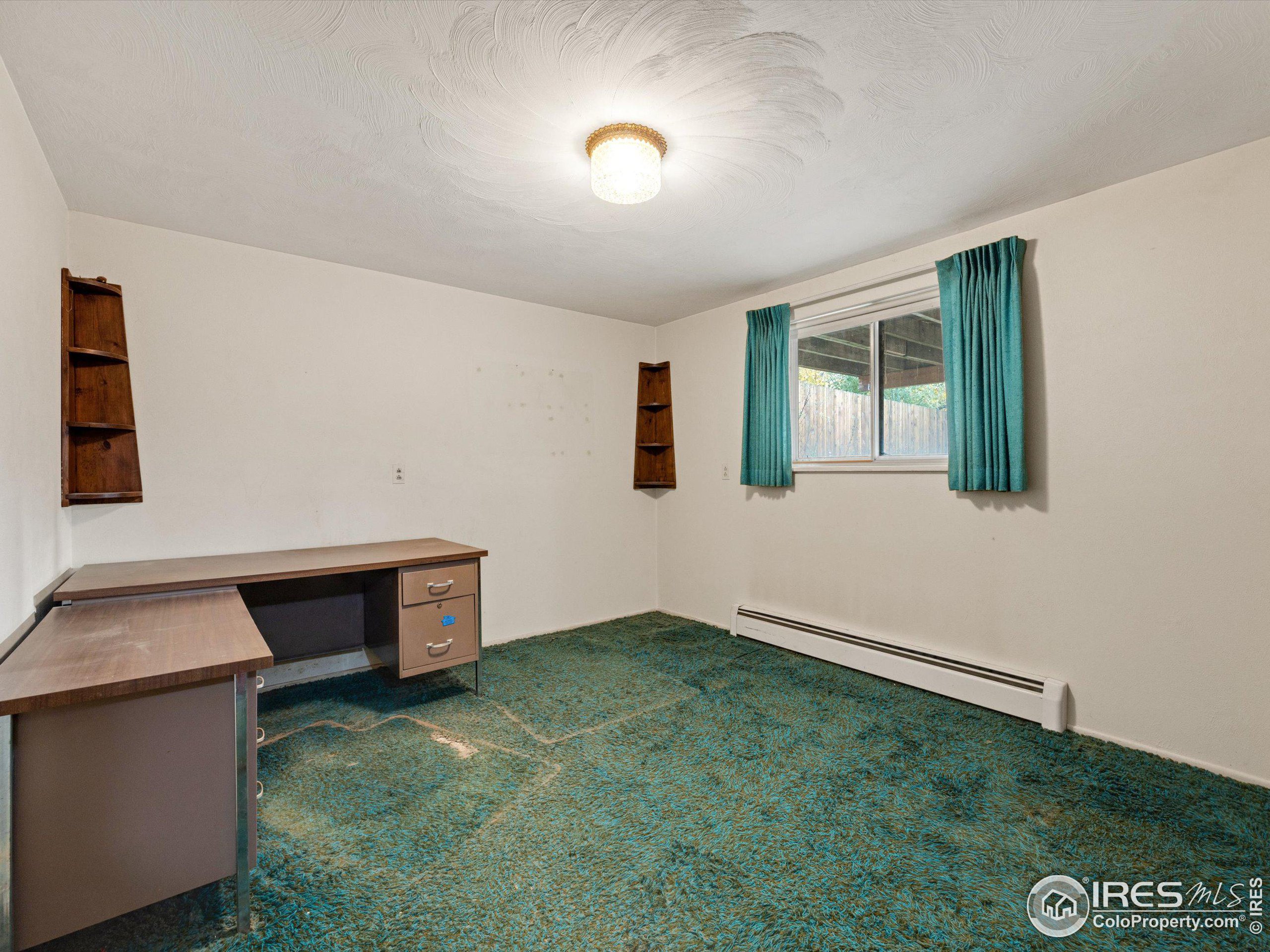 1525 Northwestern Rd