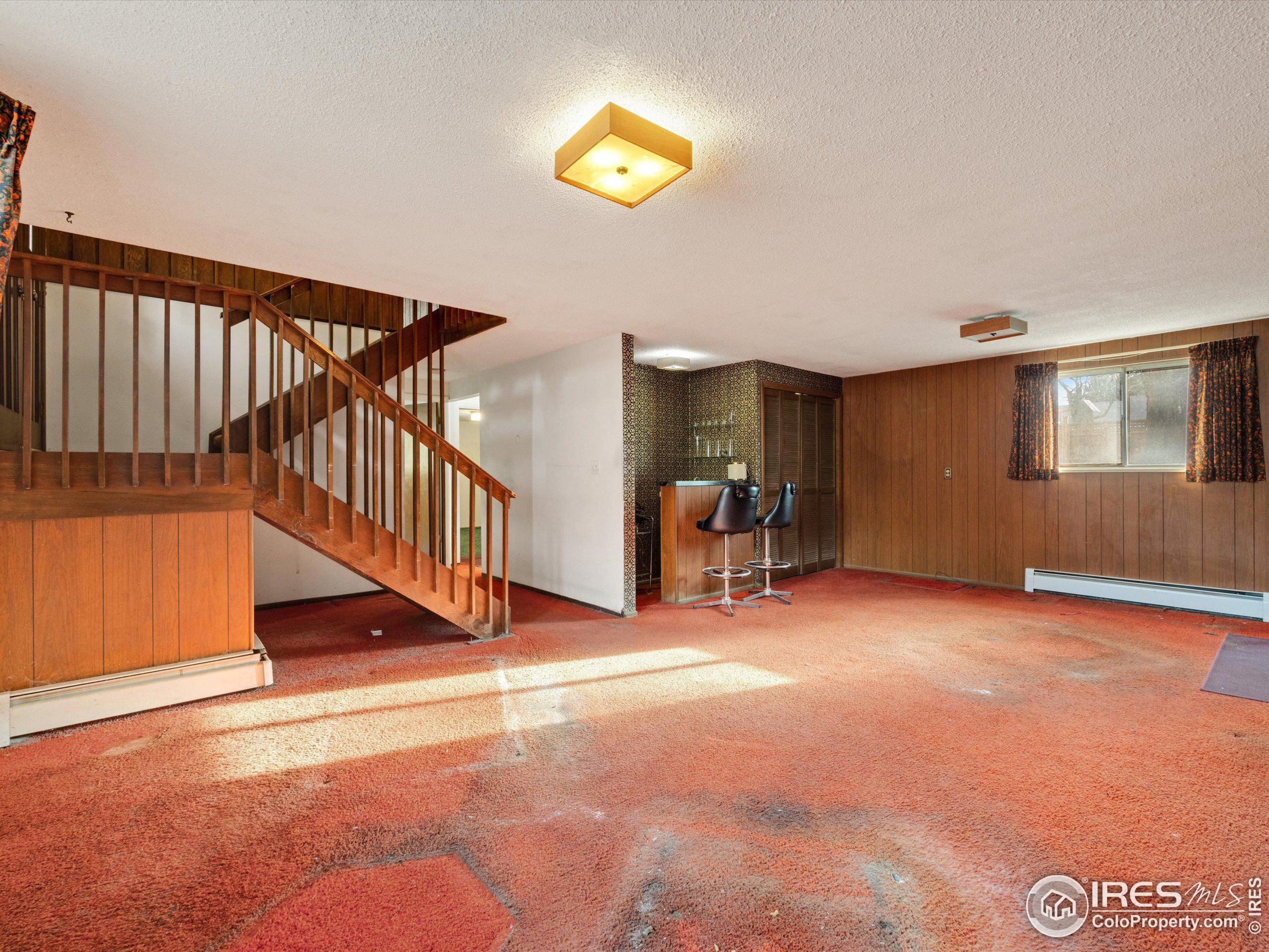 1525 Northwestern Rd