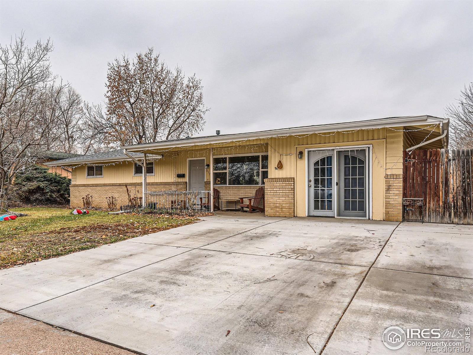 517 Crestmore Place