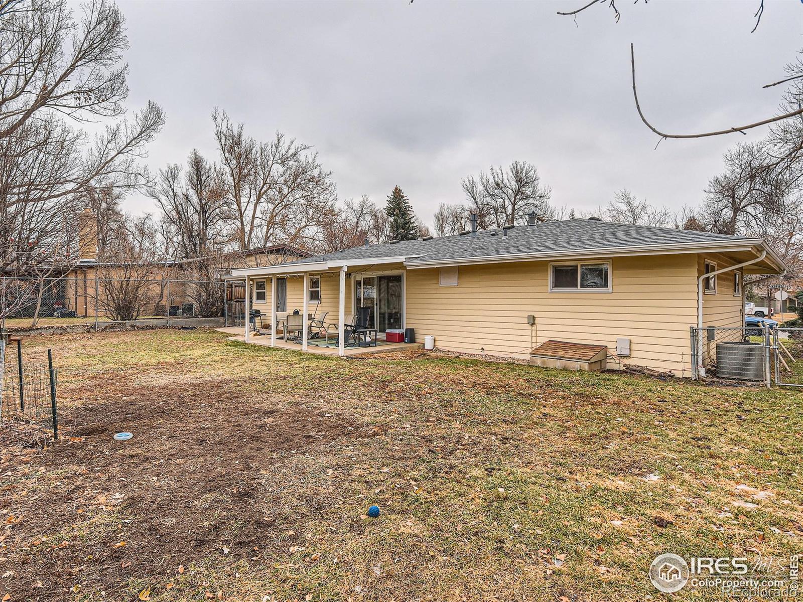 517 Crestmore Place