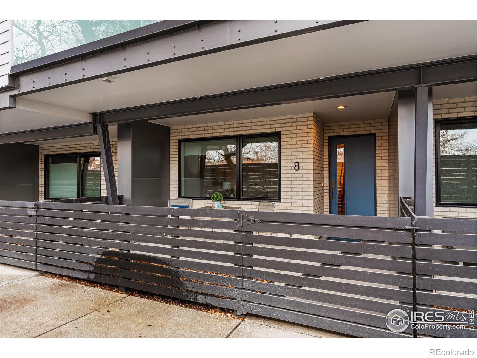 2465 Walnut Street Unit: 11