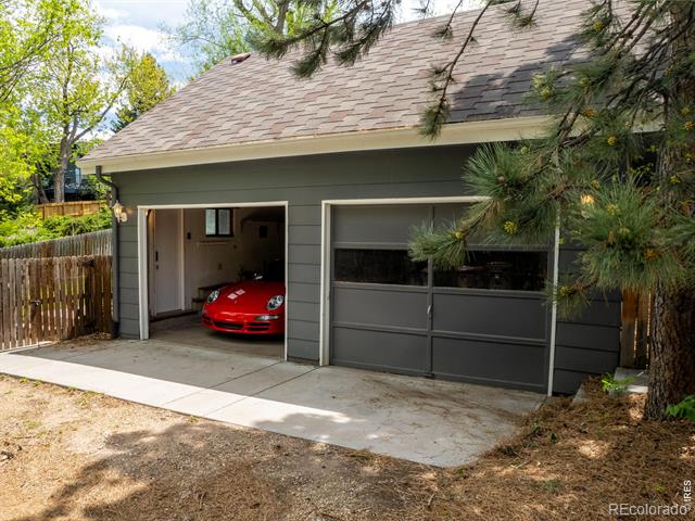 605 Alpine Avenue