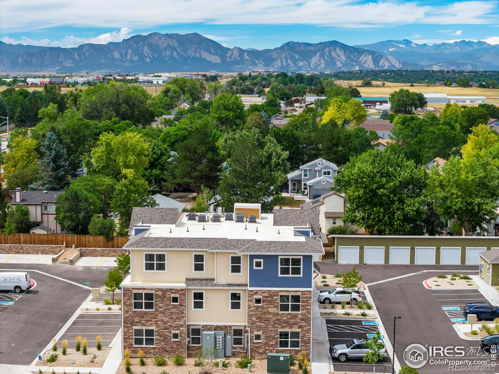 290 S Cherrywood Drive Unit: 301