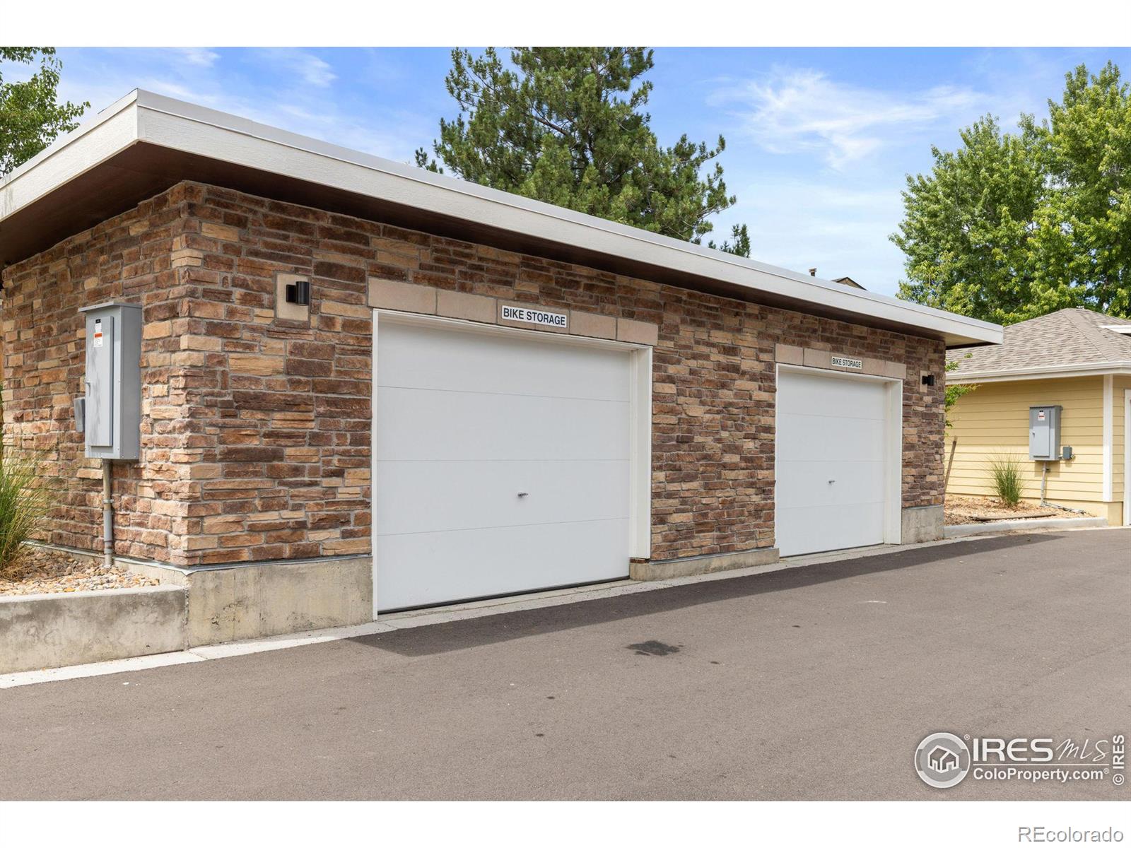 290 S Cherrywood Drive Unit: 301