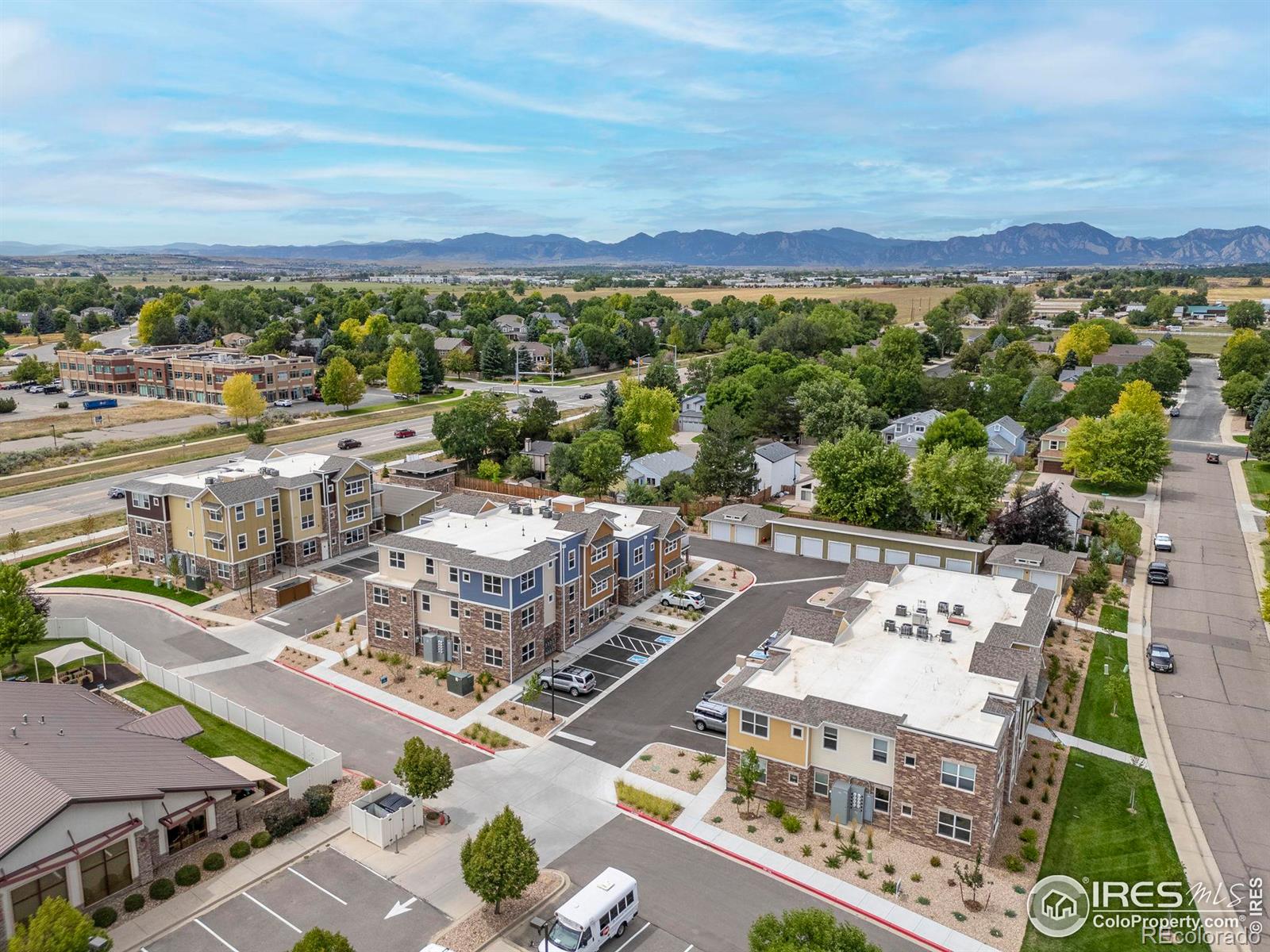 290 S Cherrywood Drive Unit: 301