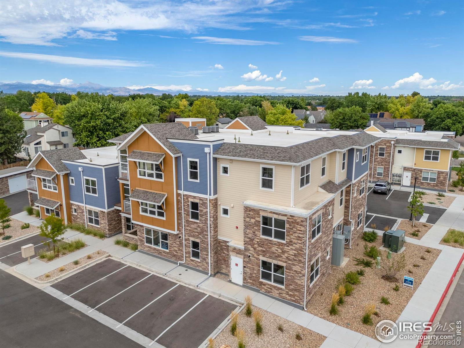 290 S Cherrywood Drive Unit: 301