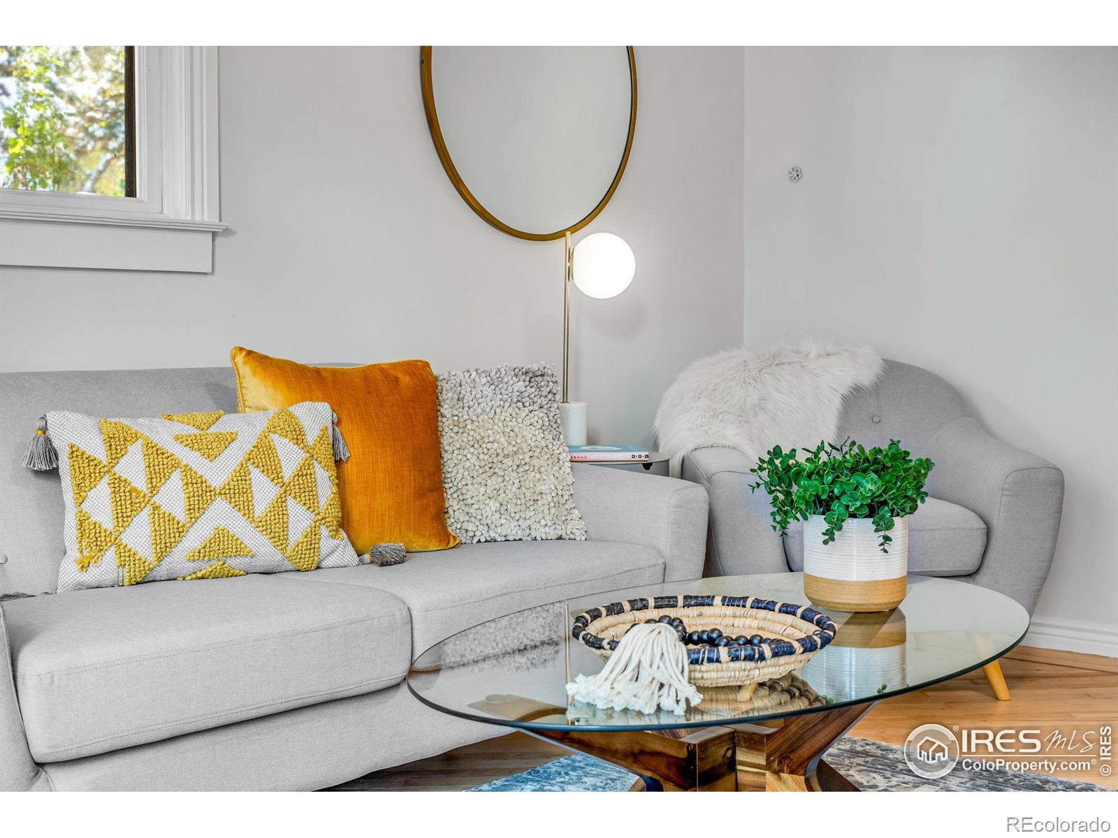 2420 9th Street Unit: 16