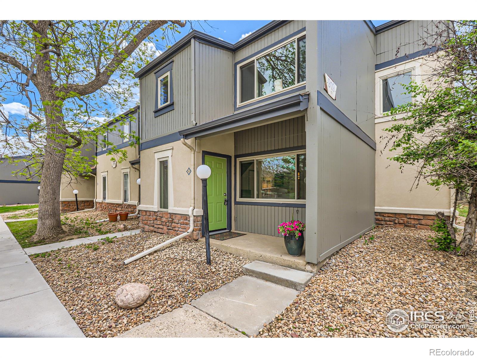 919 W Moorhead Circle Unit: A