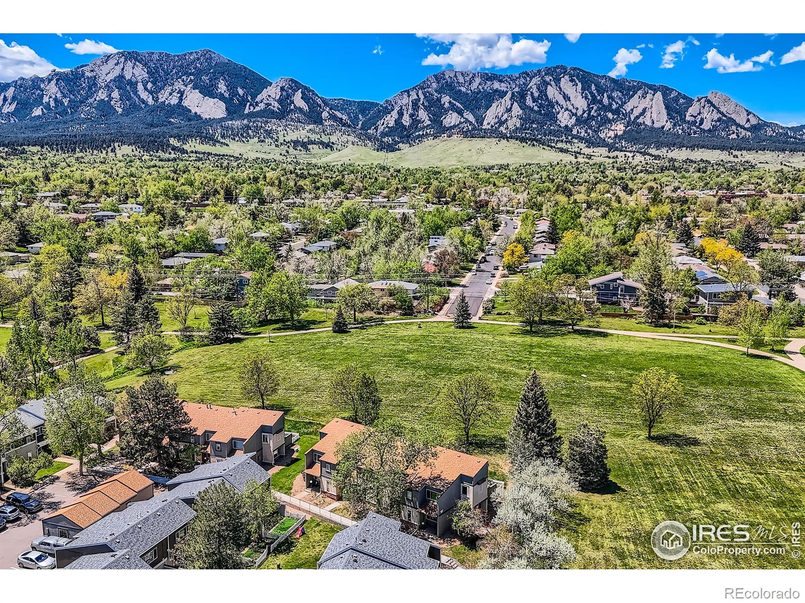 919 W Moorhead Circle Unit: A