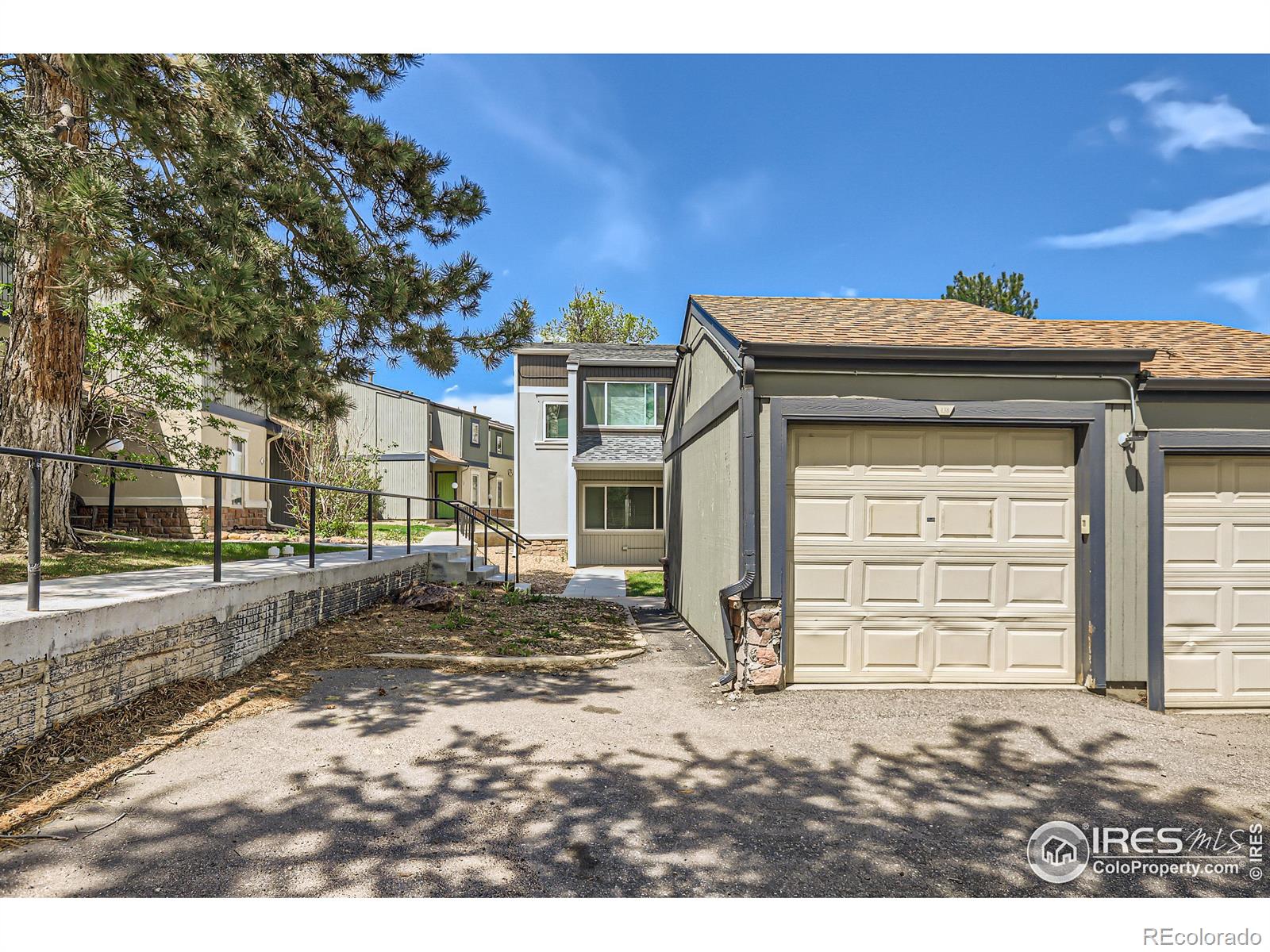 919 W Moorhead Circle Unit: A