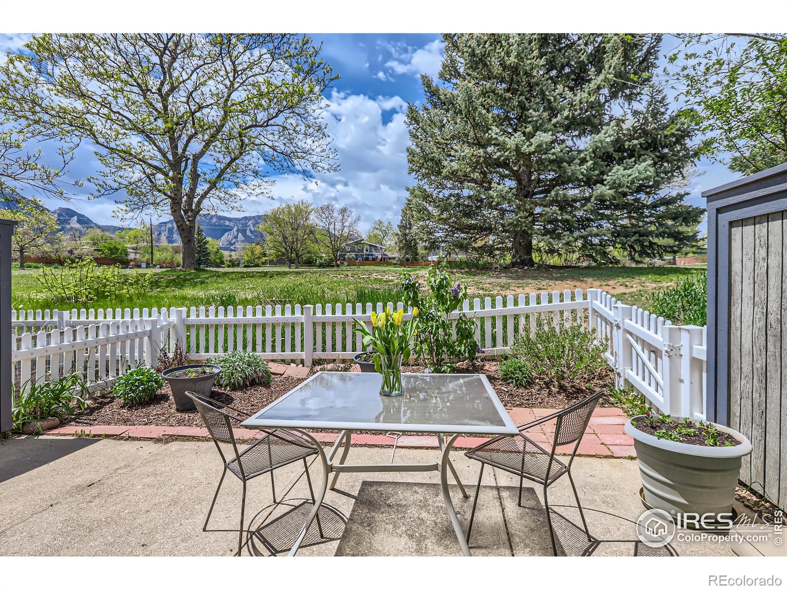 919 W Moorhead Circle Unit: A