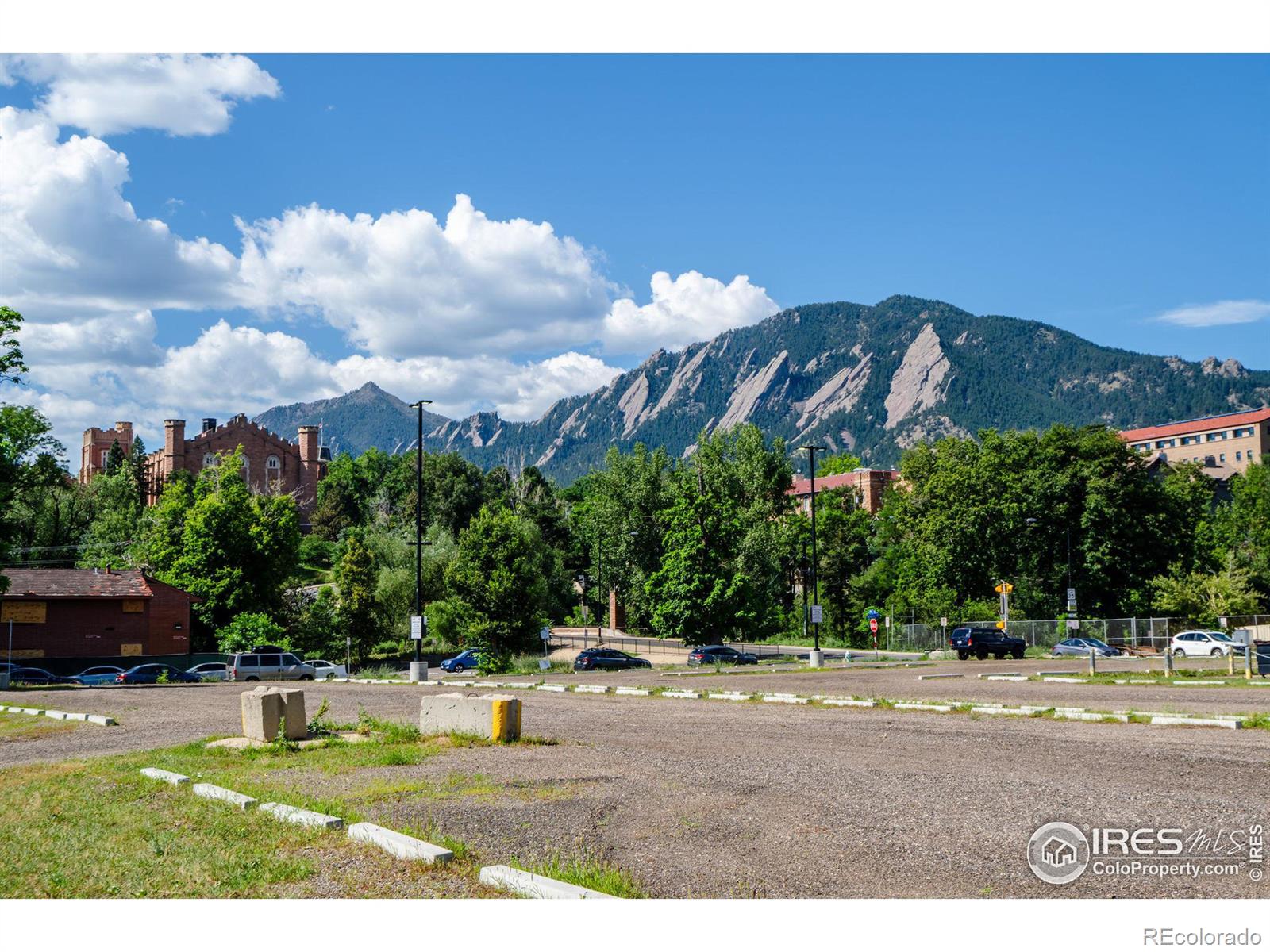1430 18th Street Unit: 6