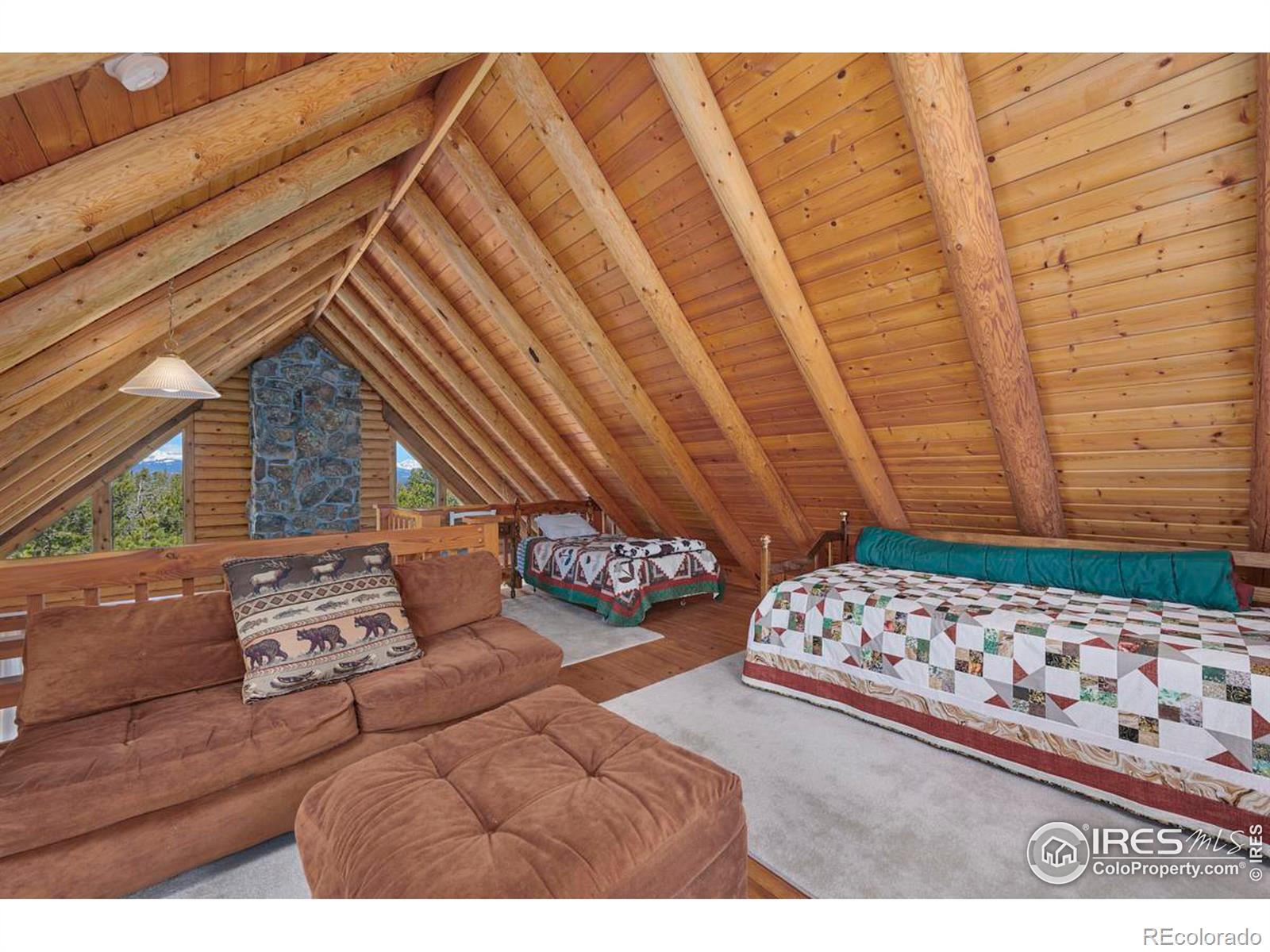 1182 Wedgwood Road