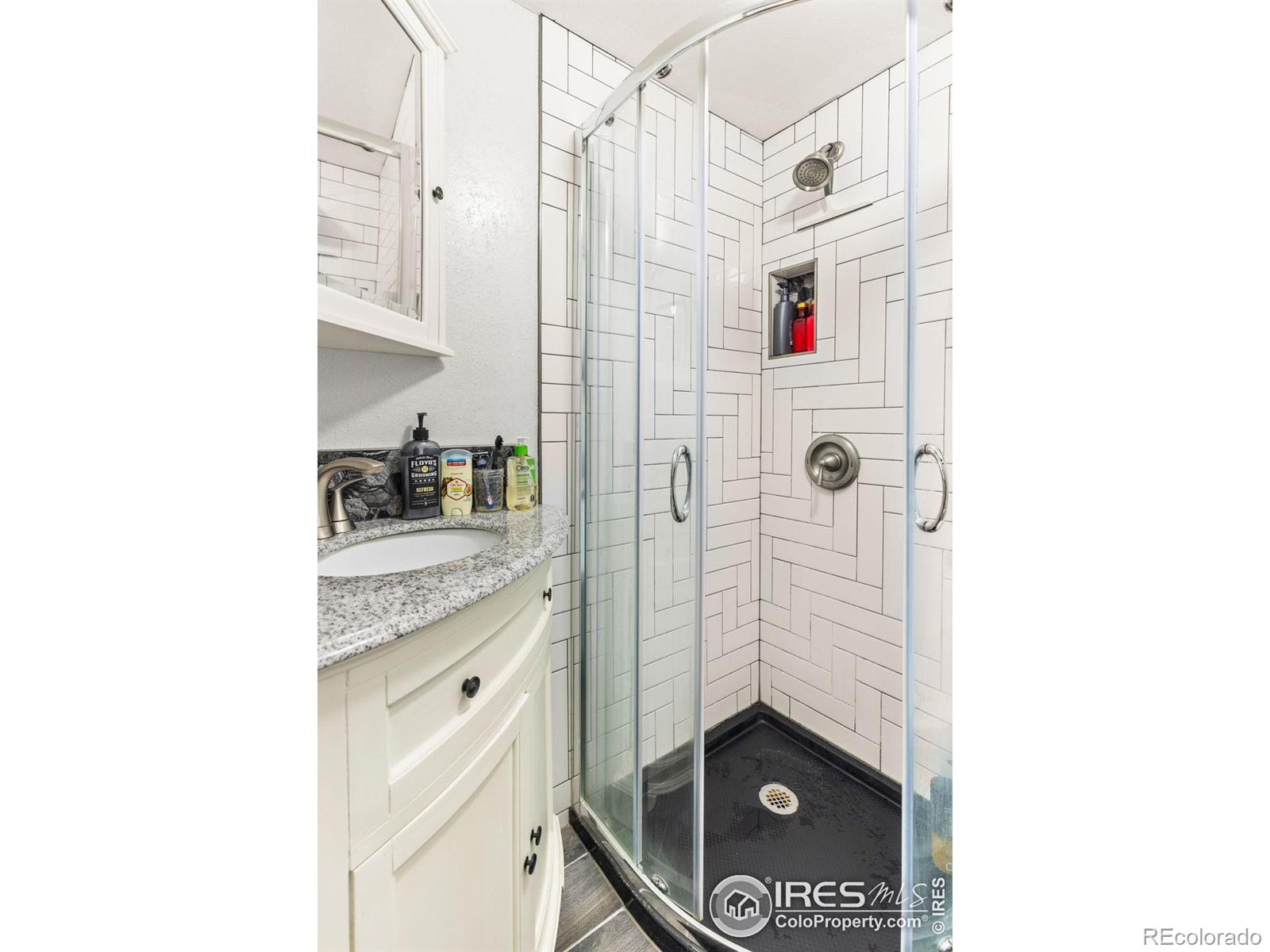 2875 Shadow Creek Drive Unit: 301