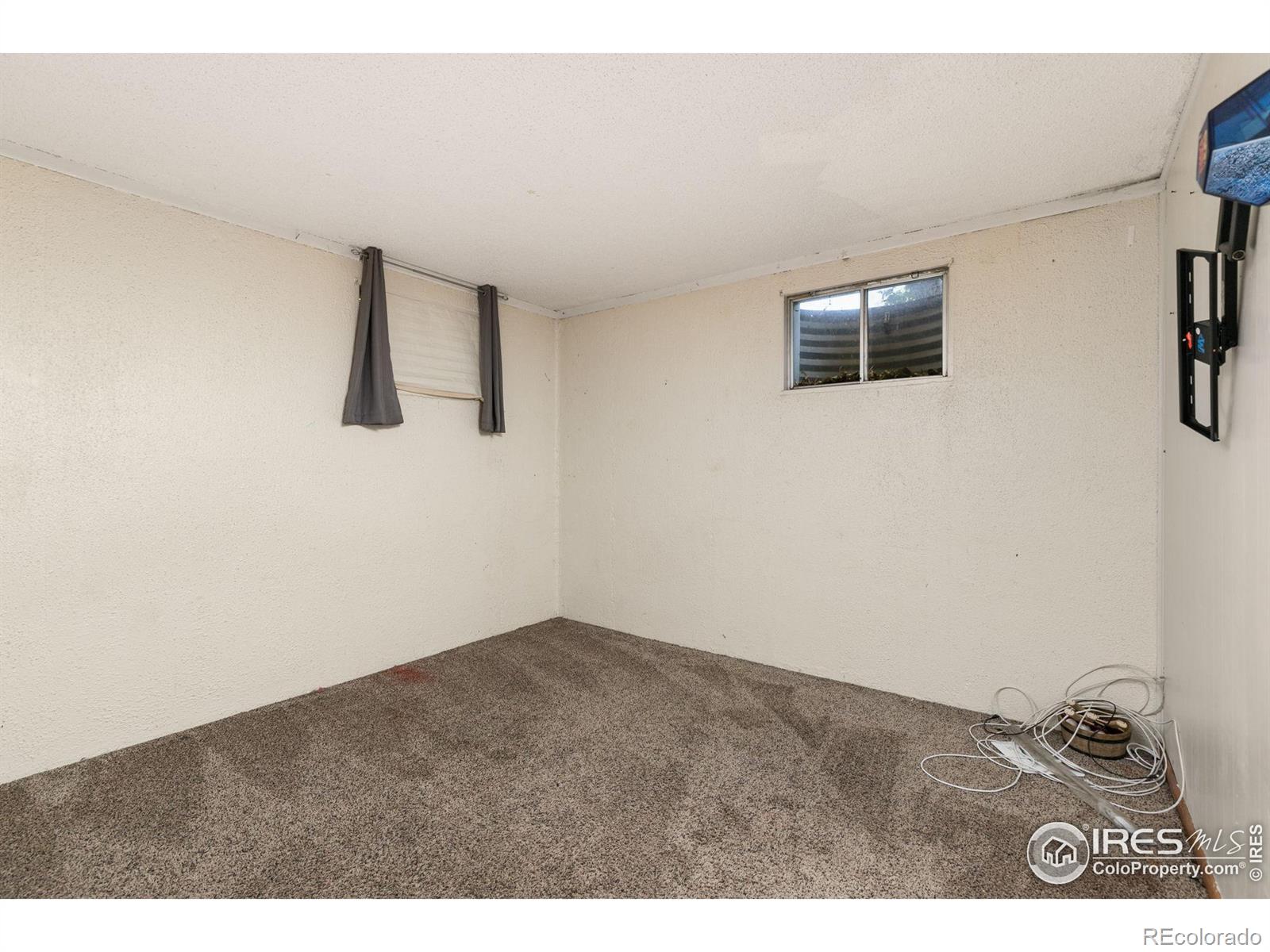 1110 Jennifer Drive