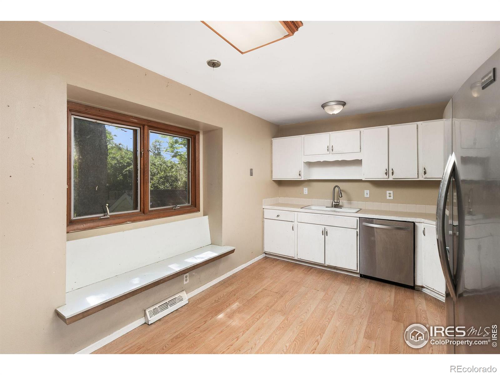 1110 Jennifer Drive