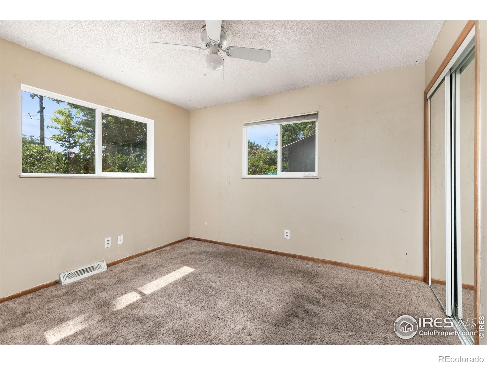 1110 Jennifer Drive