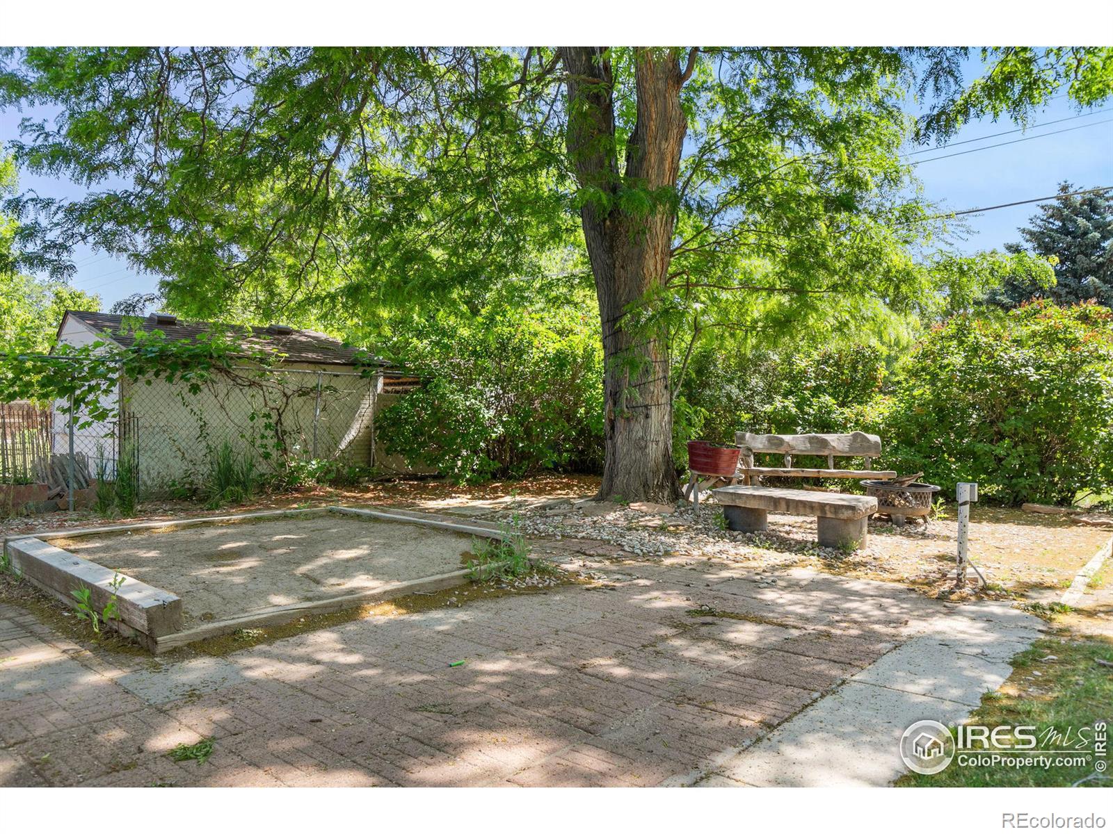 1110 Jennifer Drive