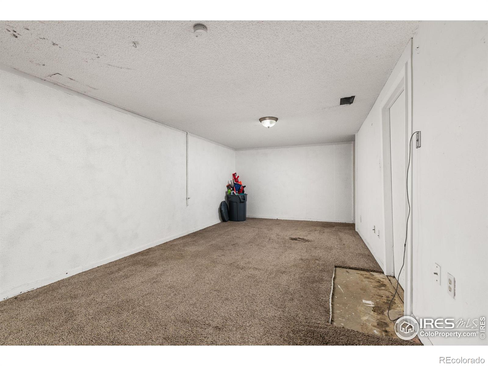 1110 Jennifer Drive