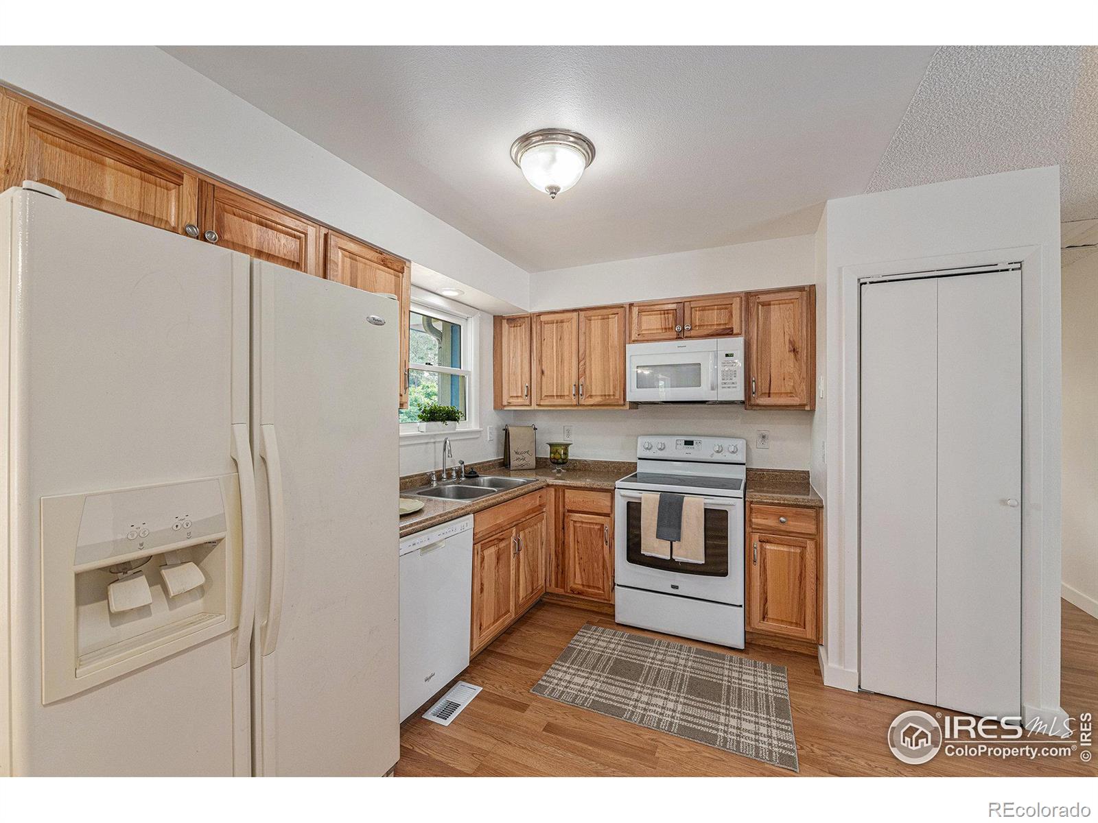 2206 Rambouillet Drive