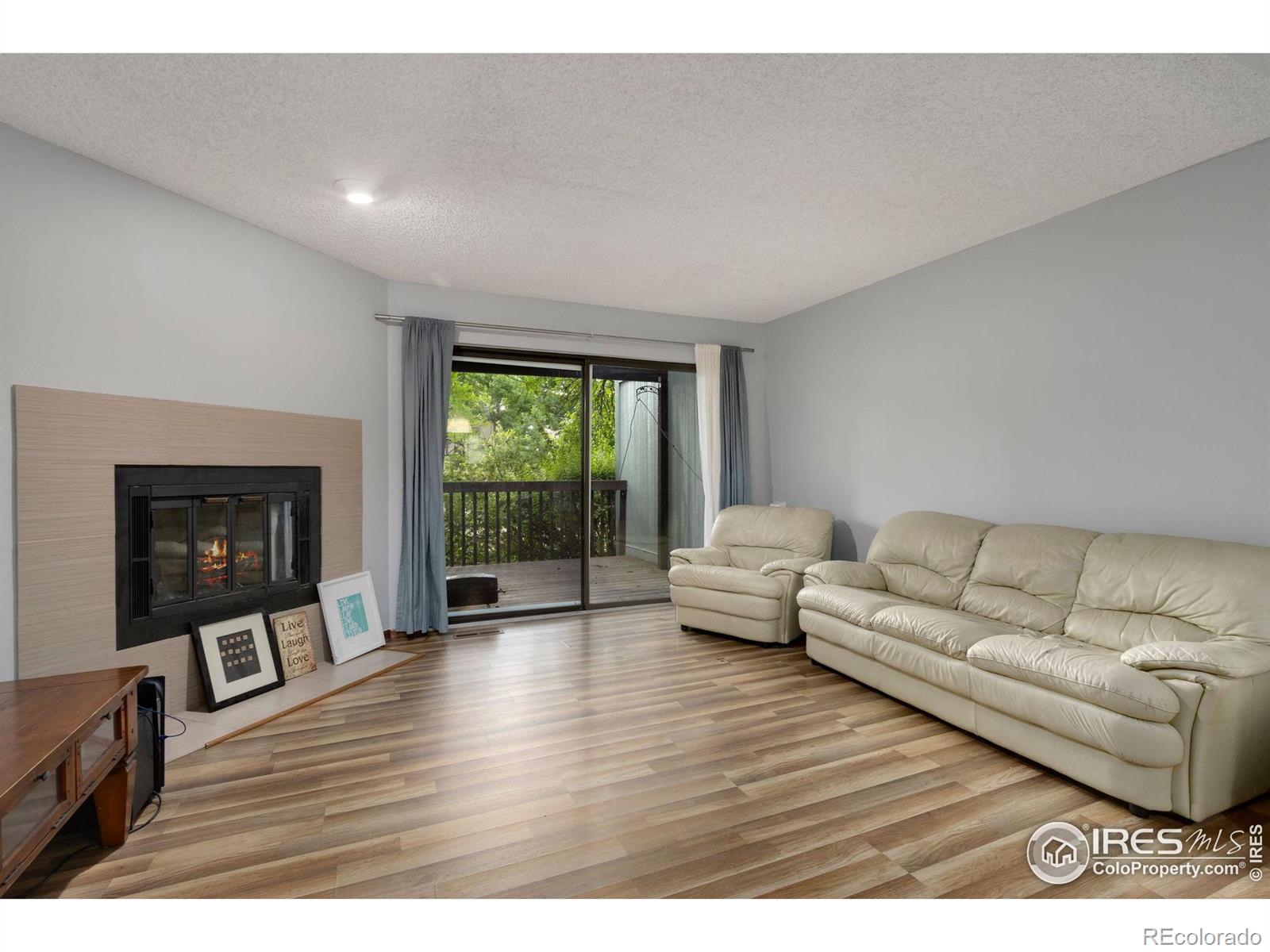 1610 Westbridge Drive Unit: 17