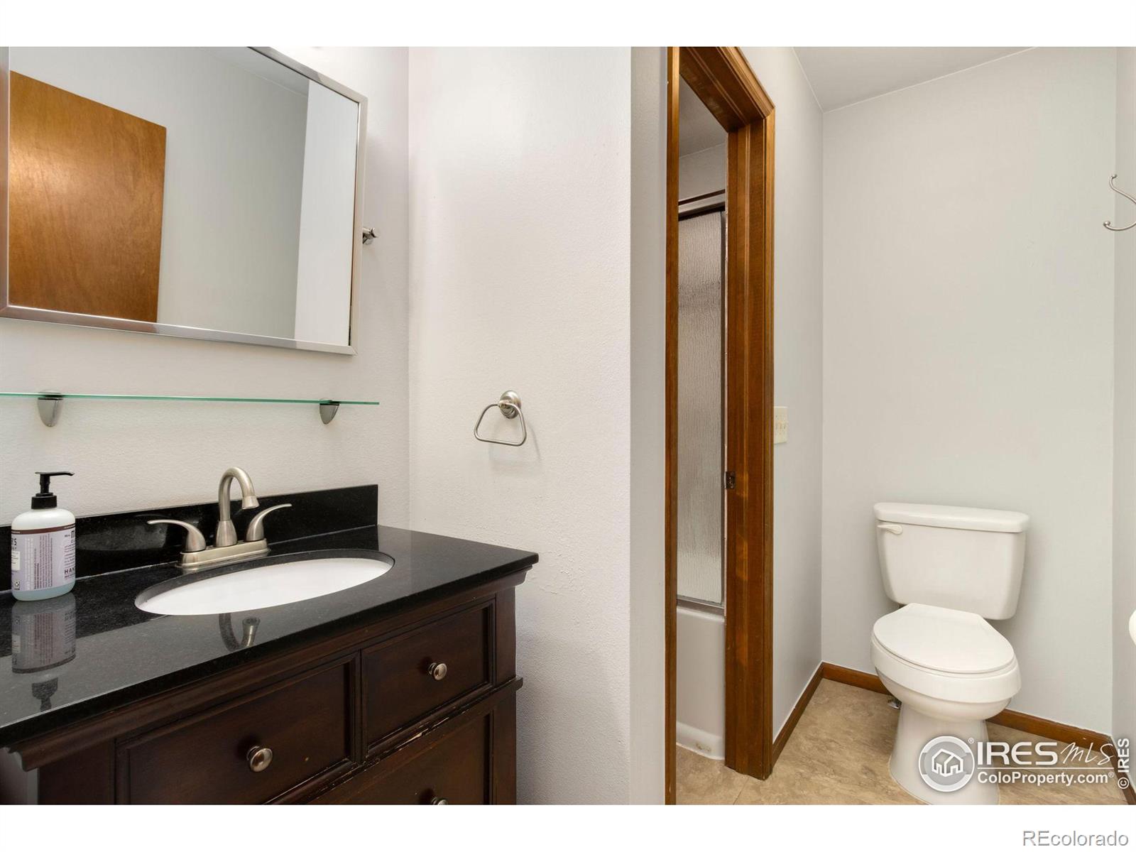 1610 Westbridge Drive Unit: 17