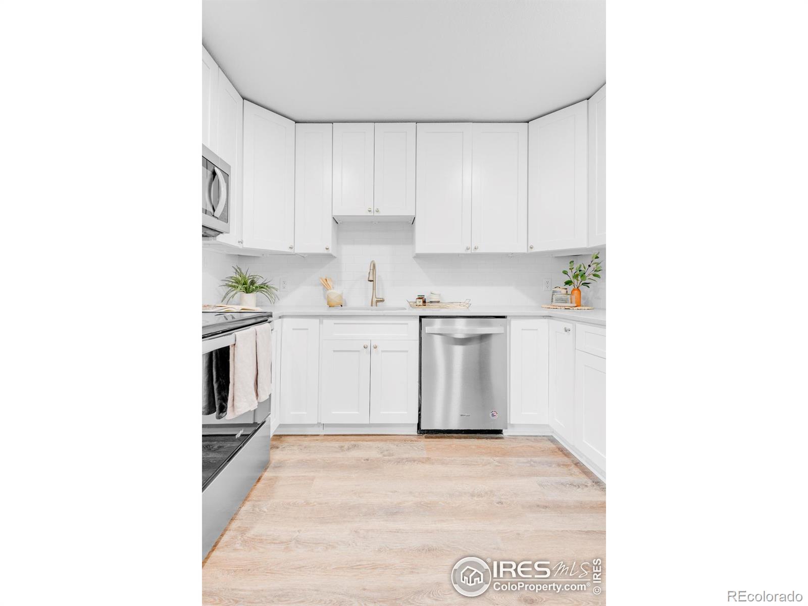 3870 Broadway Street Unit: 12