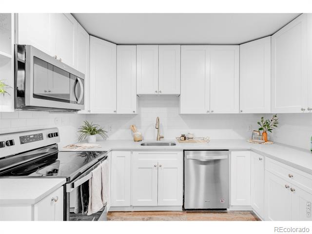 3870 Broadway Street Unit: 12