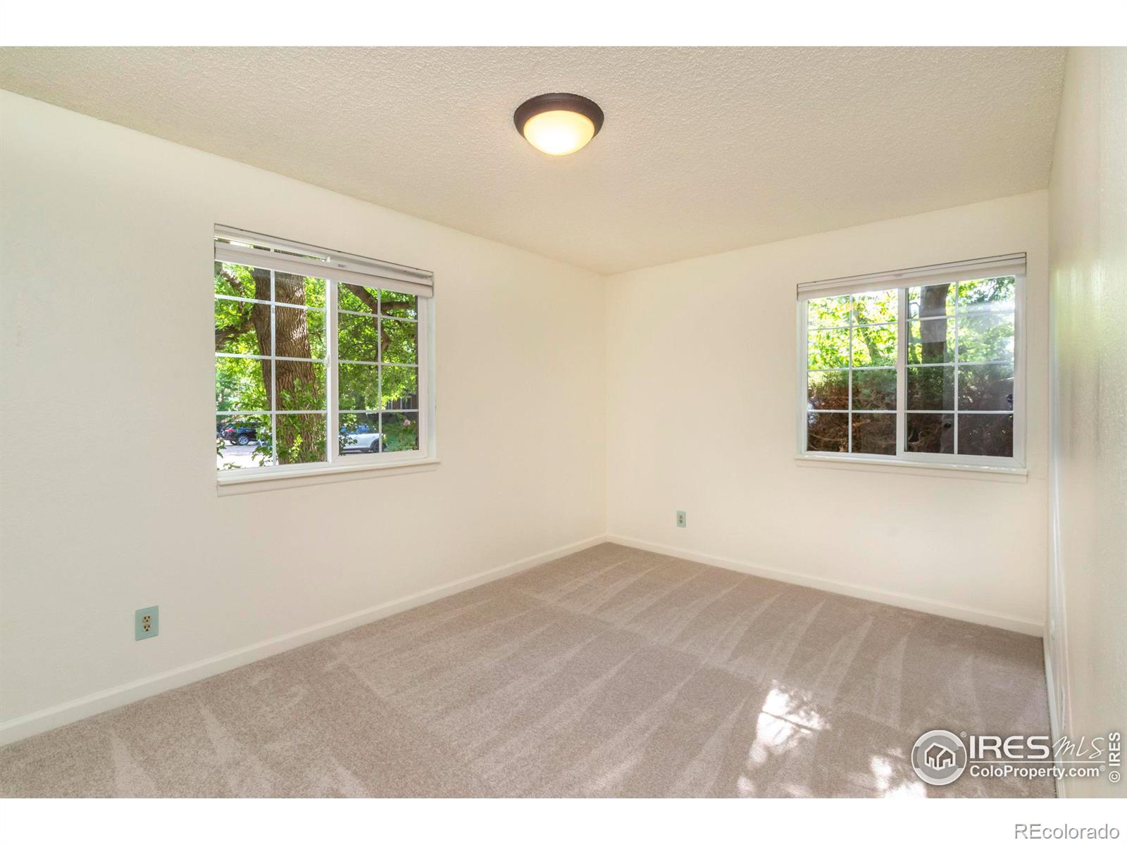 3250 Oneal Circle Unit: J-15