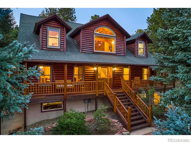 323 Spruce Way