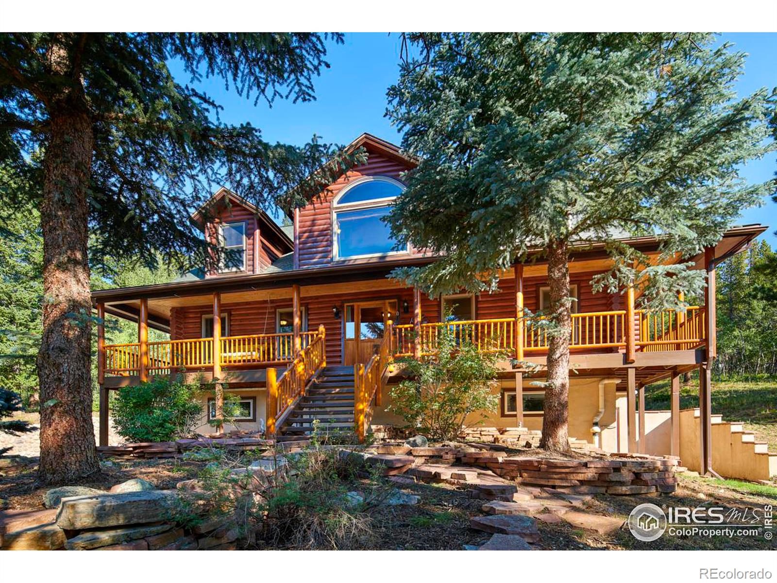 323 Spruce Way