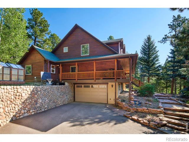 323 Spruce Way