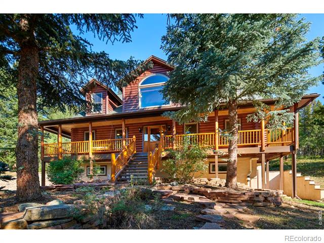 323 Spruce Way