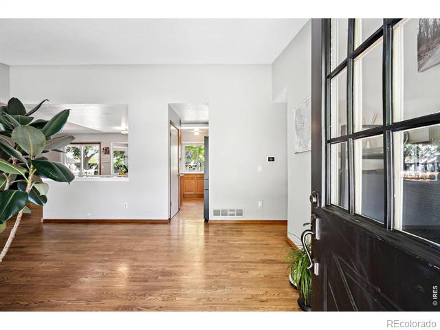 268 S Buchanan Circle