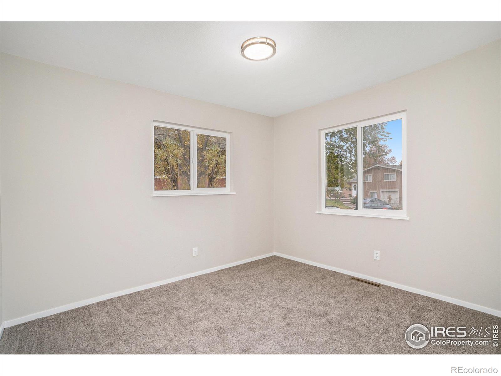1606 Centennial Drive