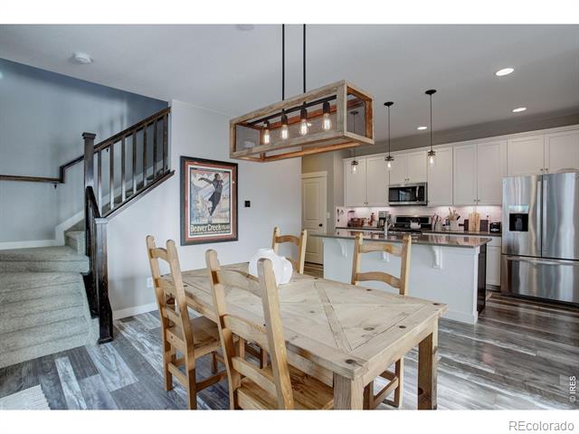 2324 W 164th Place