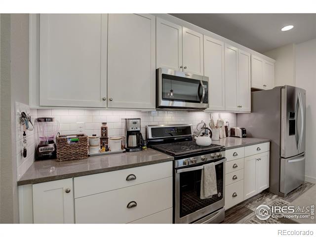 2324 W 164th Place