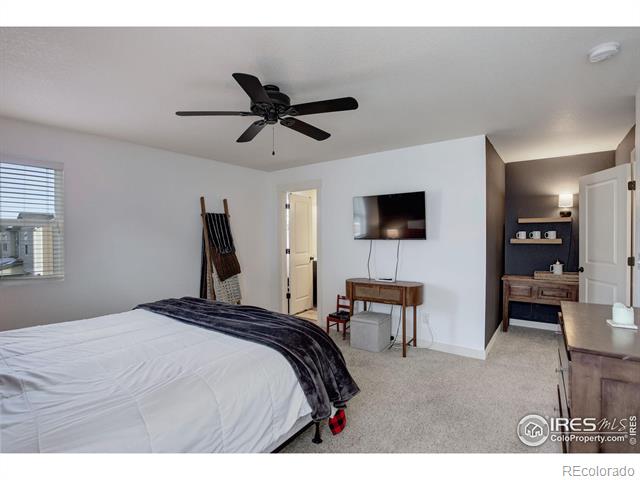2324 W 164th Place