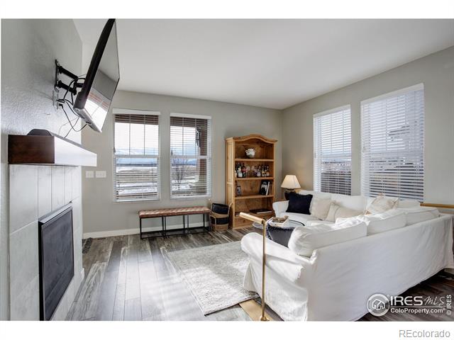 2324 W 164th Place