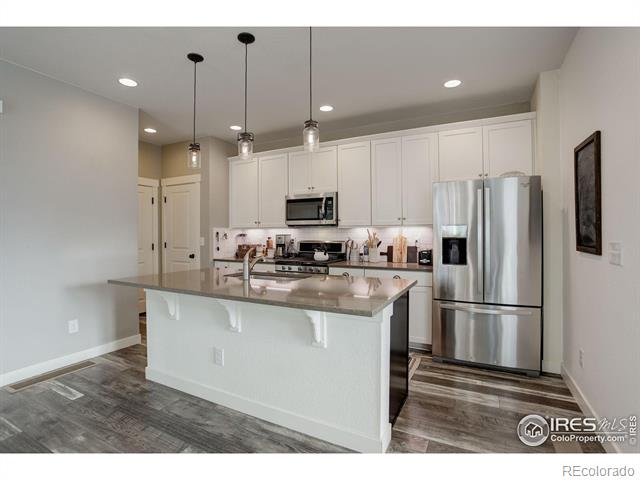 2324 W 164th Place