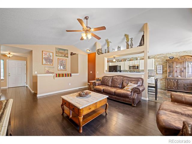 2450 Ashland Lane