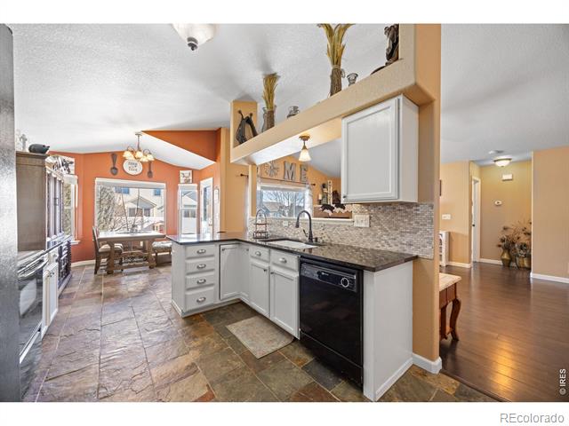 2450 Ashland Lane