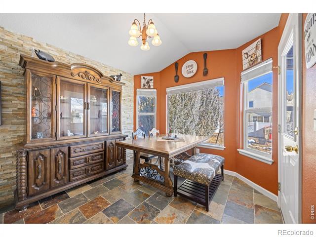 2450 Ashland Lane