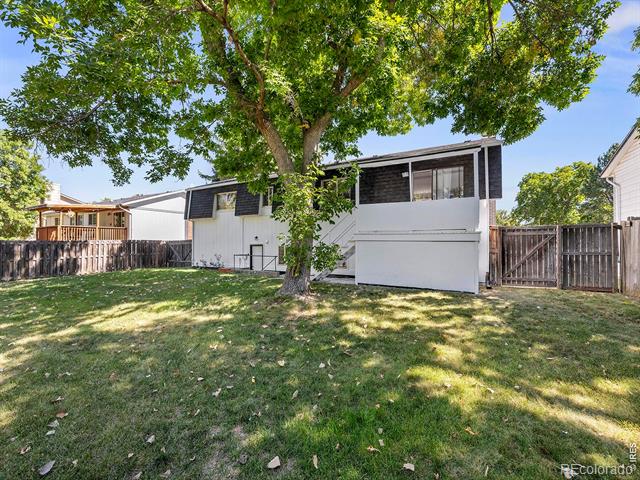 2925 Meadowlark Avenue