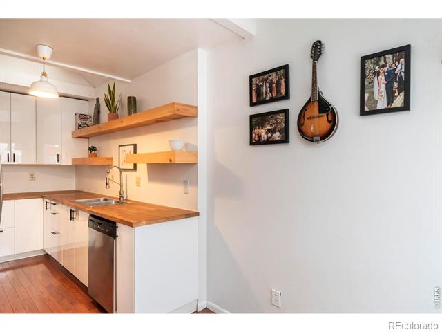 3630 Iris Avenue Unit: D