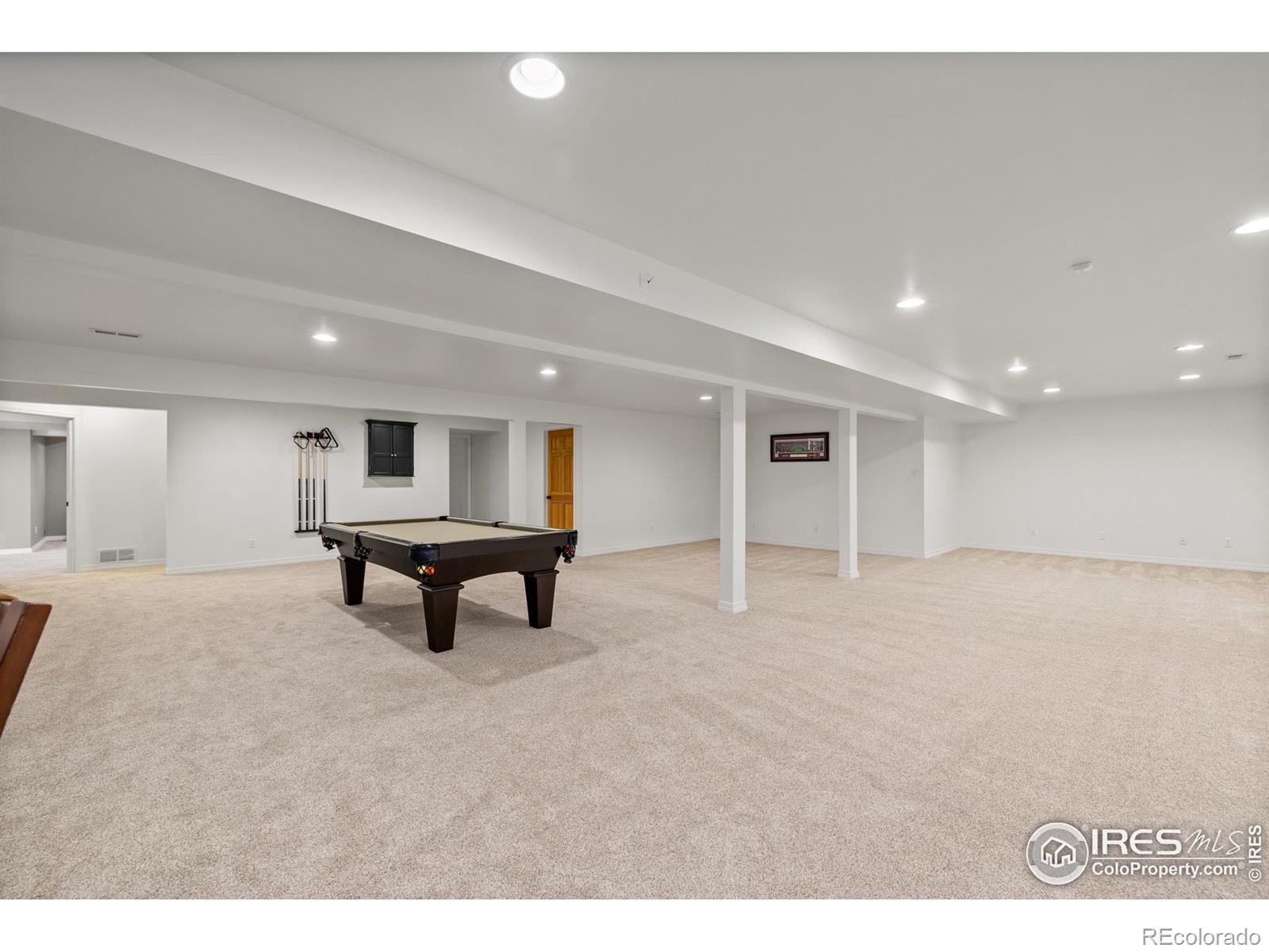 813 Whitehall Court