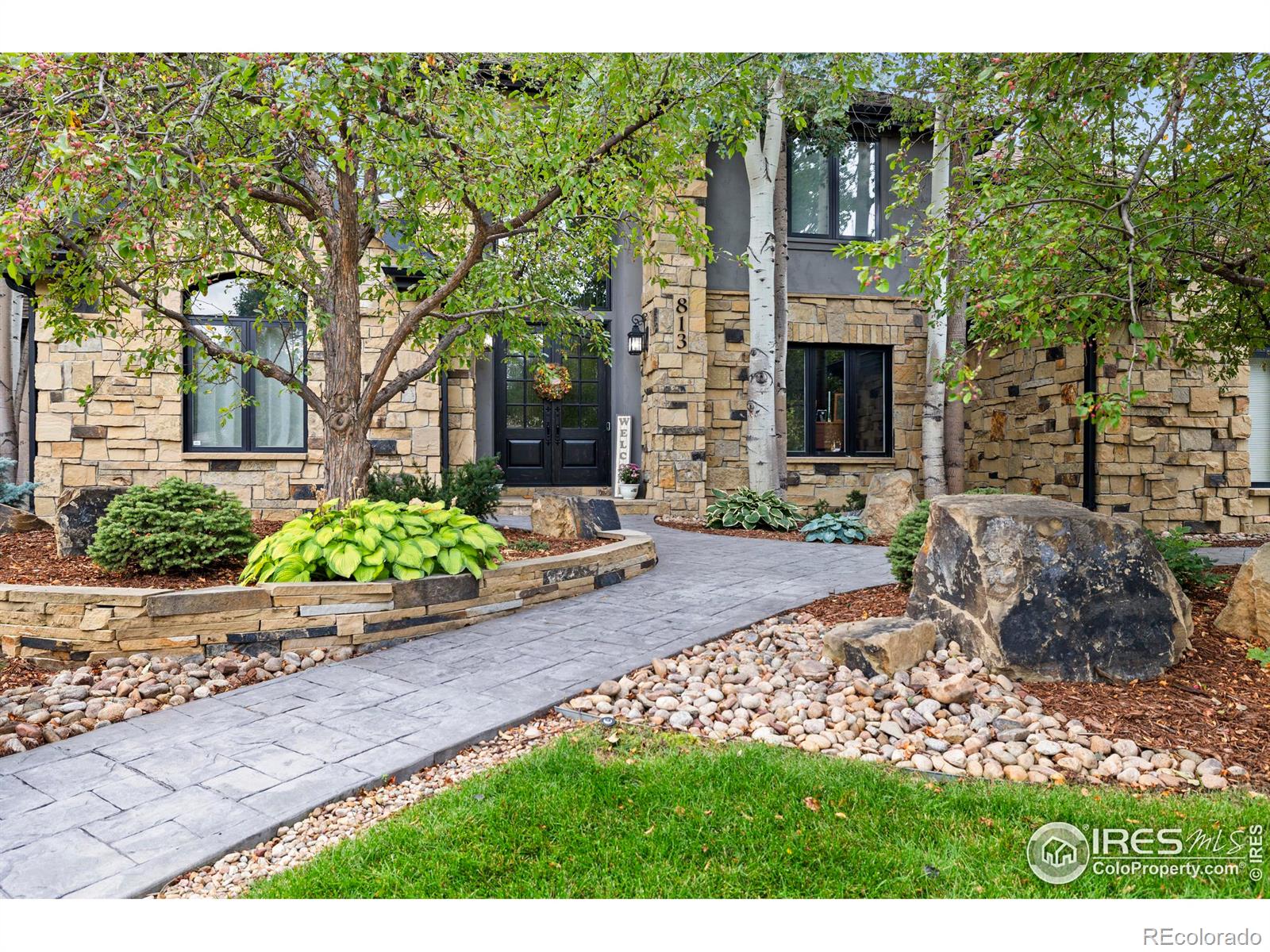 813 Whitehall Court
