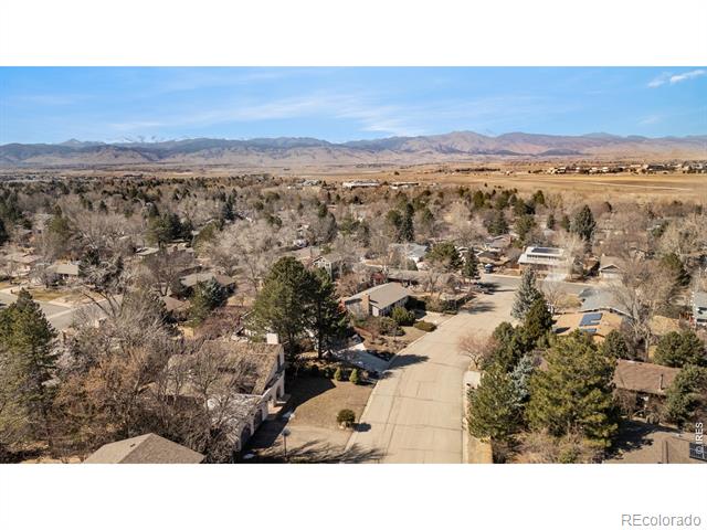 5564 Colt Drive