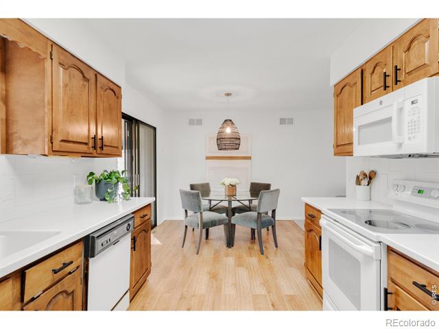 5564 Colt Drive