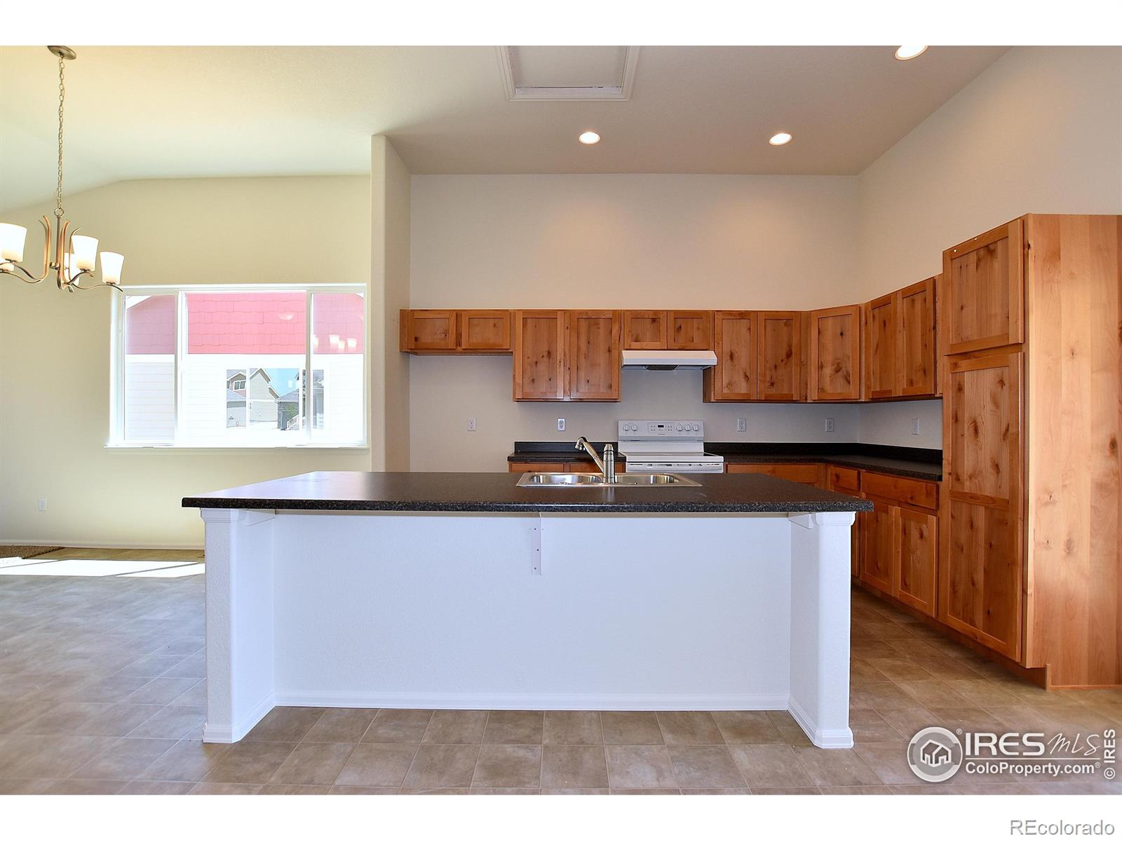 2408 Oakhurst Road